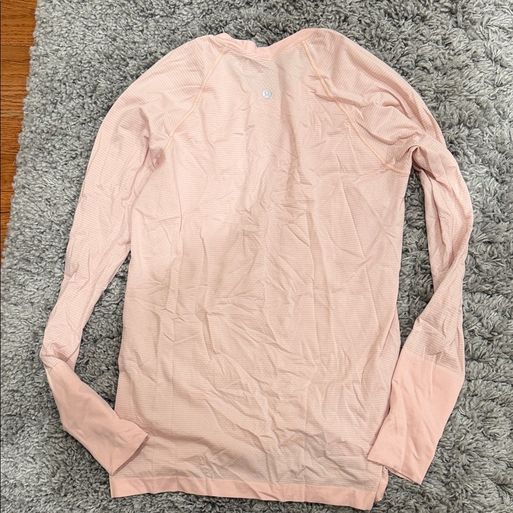 Lululemon Swiftly Tech - Picture 2 of 2